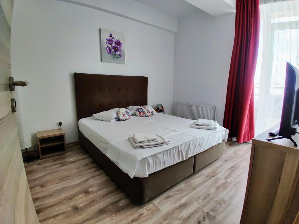 Summerland Beach&Sun Apartments Mamaia Εξωτερικό φωτογραφία