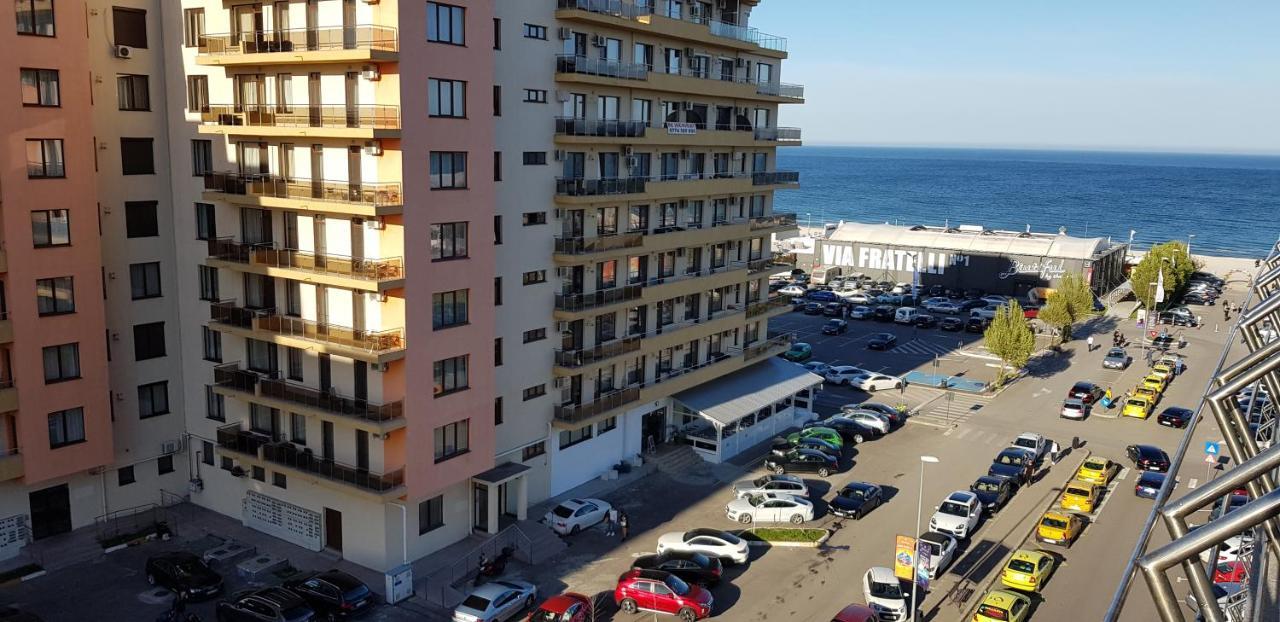 Summerland Beach&Sun Apartments Mamaia Εξωτερικό φωτογραφία